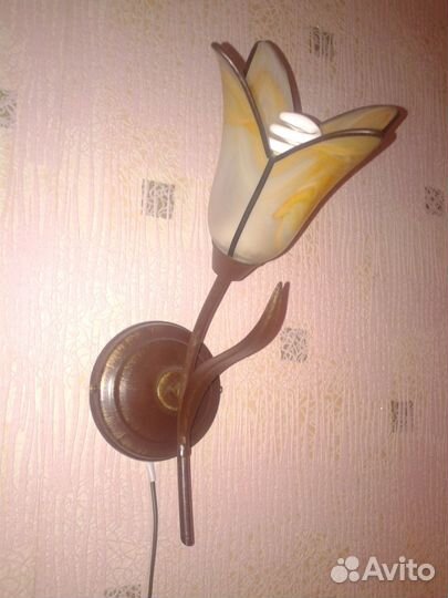 Светильник потолочный, бра, лампа настольная