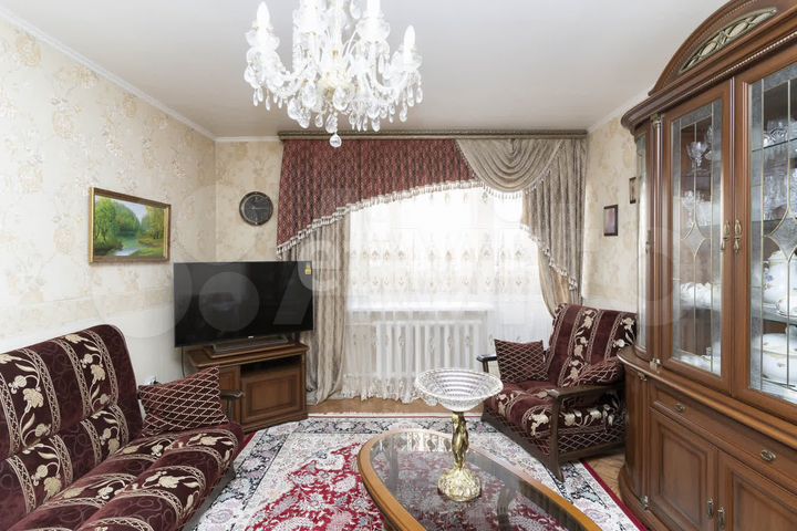 4-к. квартира, 72,5 м², 1/10 эт.