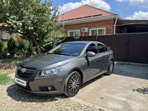 Chevrolet Cruze 1.6 MT, 2011, 135 358 км, с пробегом, цена 765 000 руб.