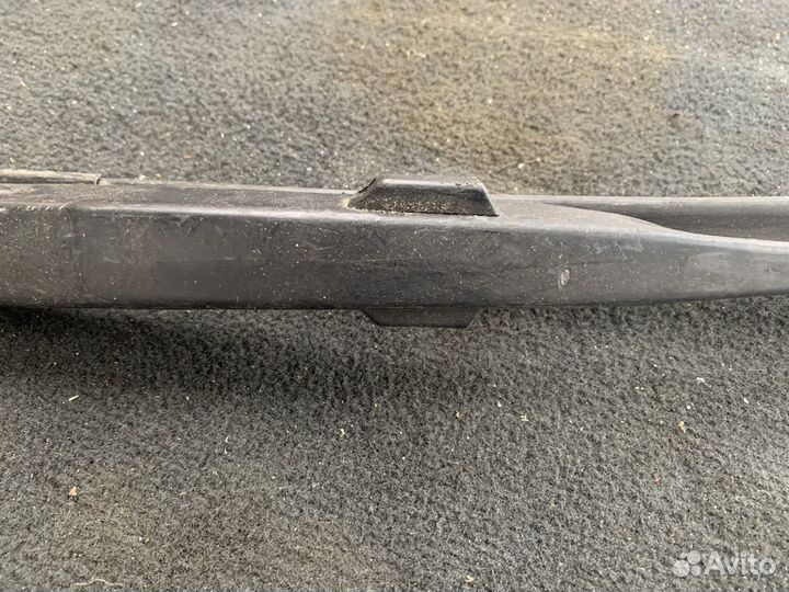 Infiniti fx 35 fx45 поводок дворника