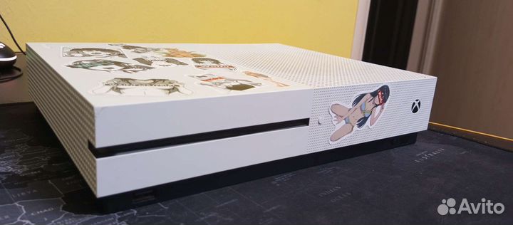 Xbox one s 500gb с играми