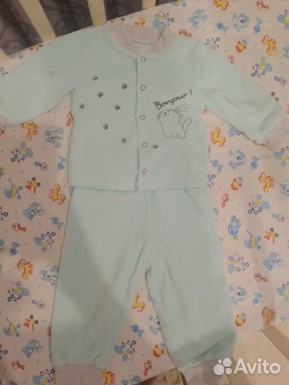 Продам детские костюмы