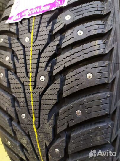 Nexen WinSpike WH62 SUV 235/55 R17