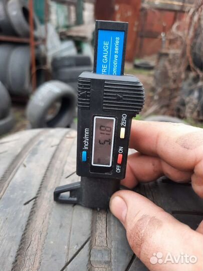 Nokian Tyres Hakka Black 235/55 R17 103Y