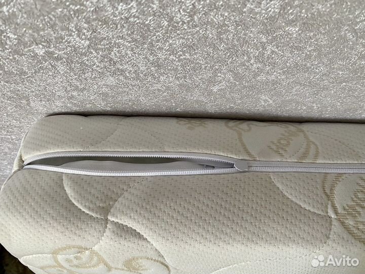 Матрас ортопедический в детскую кроватку