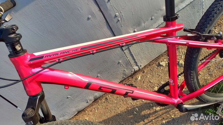 Велосипед горный GT Avalanche 4.0