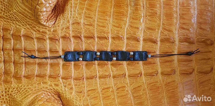 Браслет из кожи ' Сиамского 