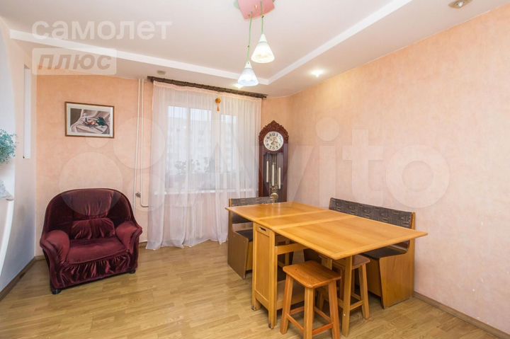 4-к. квартира, 142,3 м², 5/9 эт.