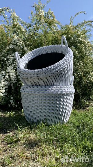 Кашпо для цветов напольное