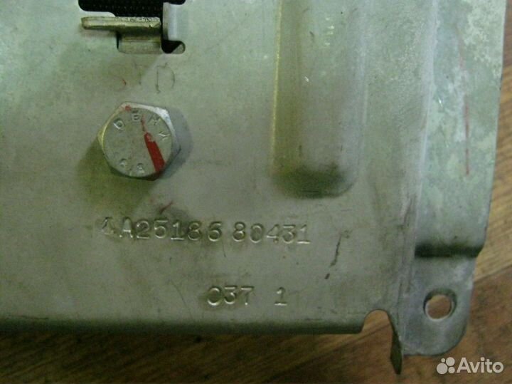 Ремень безопасности с пиропатроном W251 R-klasse