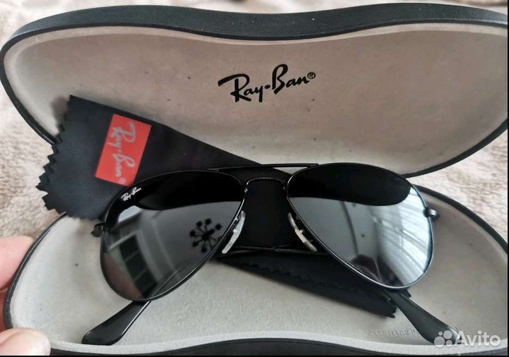 Солнцезащитные очки юниорская модель