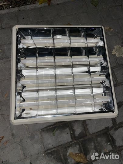 Светильник