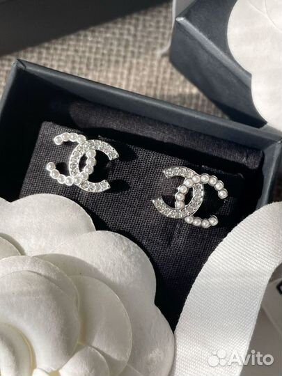 Серьги Chanel