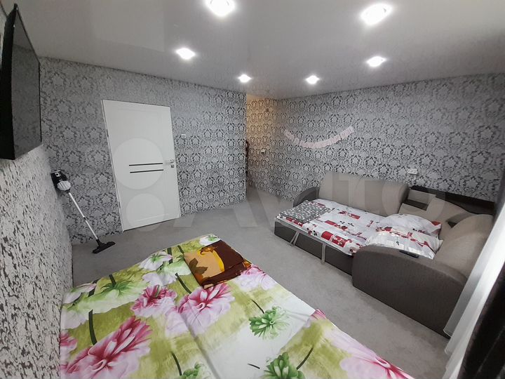 2-к. квартира, 40 м², 1/2 эт.