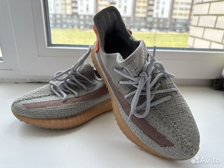 Кроссовки adidas yeezy boost 350 женские