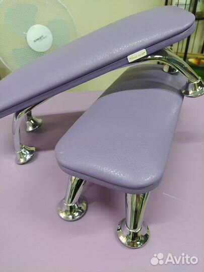 Подставка для рук маникюрная