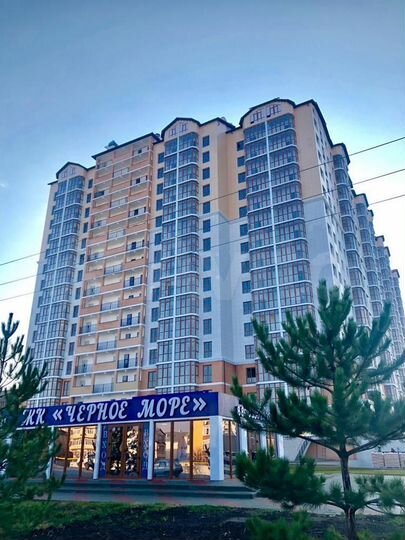 2-к. квартира, 52 м², 4/15 эт.