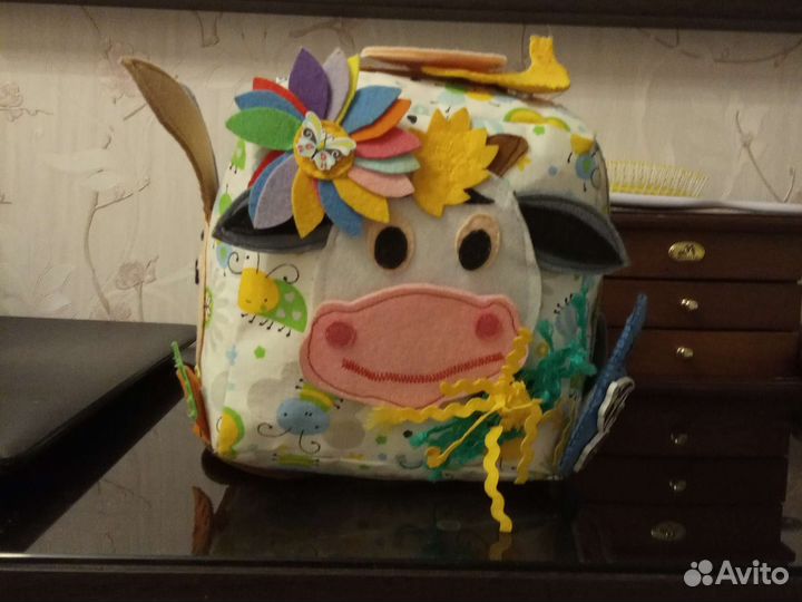 Развивающий кубик,чей нос