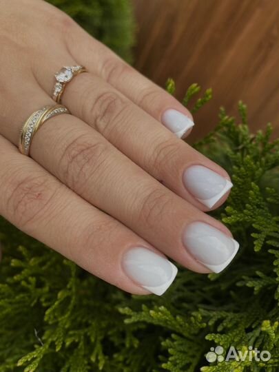 Маникюр и педикюр