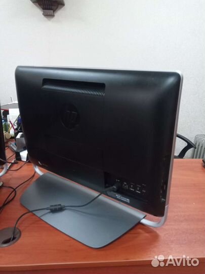 Моноблок HP TouchSmart 520