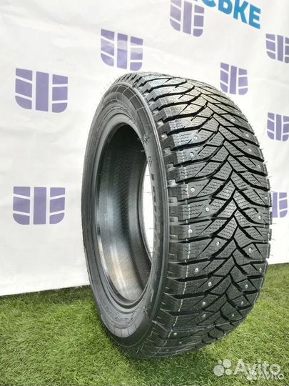 Triangle PS01 215/55 R17