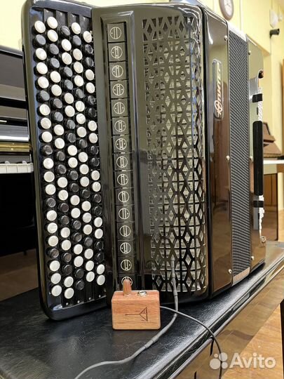 Микрофон для гармони баяна аккордеона