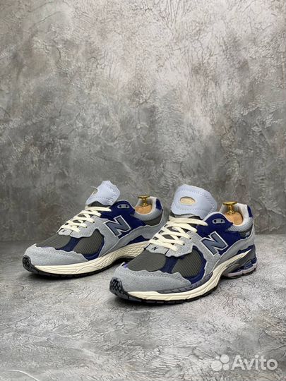 Кроссовки New Balance 2002R