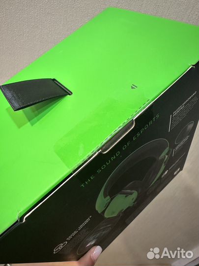 Игровые наушники с микрофоном razer