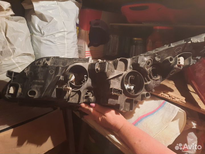 Фара передняя правая Ситроен С4