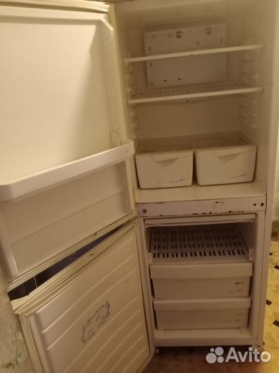 Холодильник на запчасти