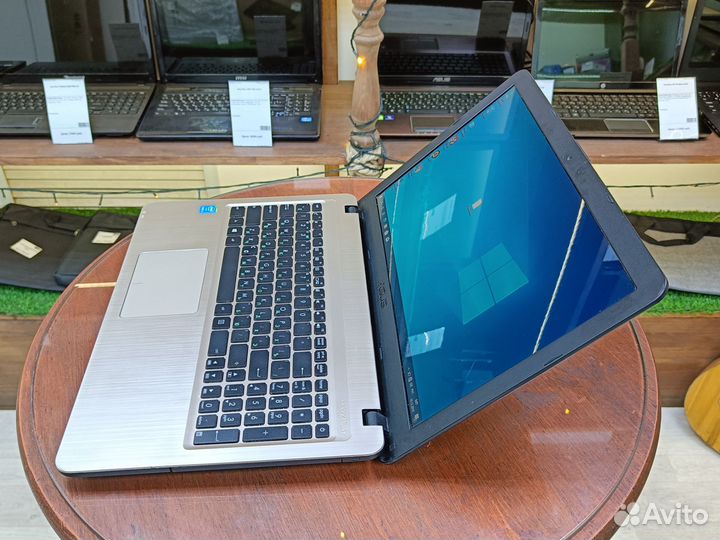 Ноутбук Asus VivoBook X540L. Гарантия