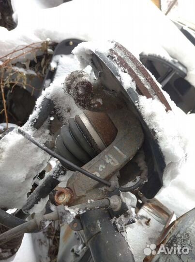 Поворотный кулак фольксваген поло