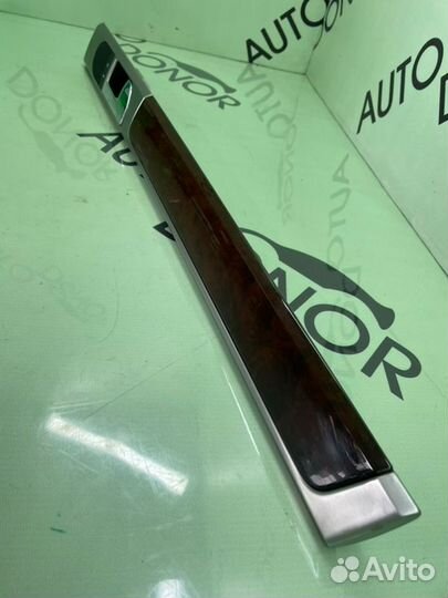 Накладка двери задняя правая Volkswagen Touareg 7L