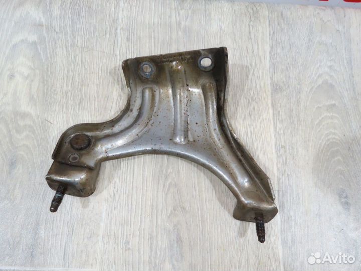 Экран тепловой Skoda Octavia A7