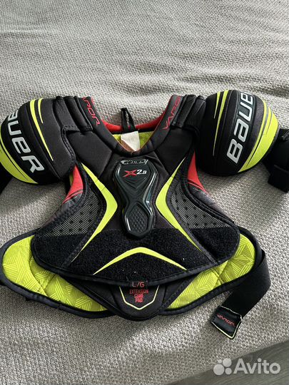 Нагрудник хоккейный bauer vapor