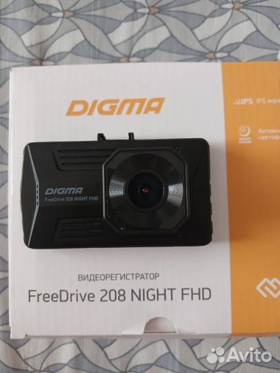 Видеорегистратор digma FreeDrive 208 night fhd