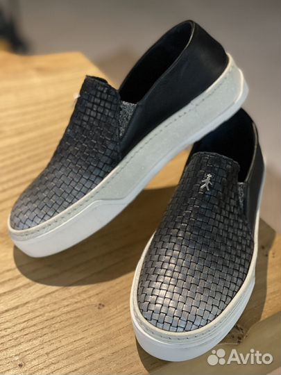 Слипоны Henry Beguelin