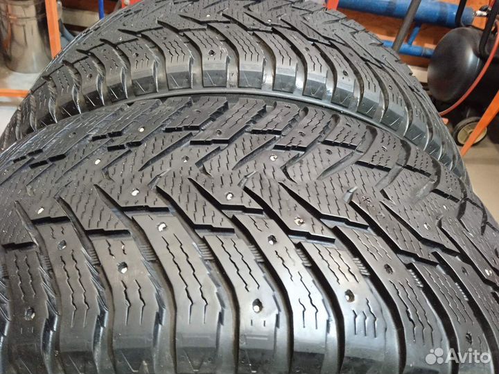 Nokian Tyres Hakkapeliitta 8 SUV 285/65 R17