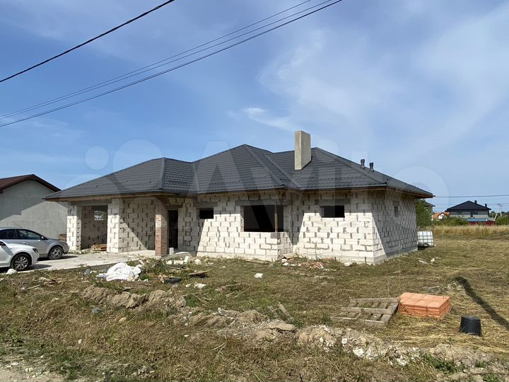 Дом 180 м² на участке 10 сот.