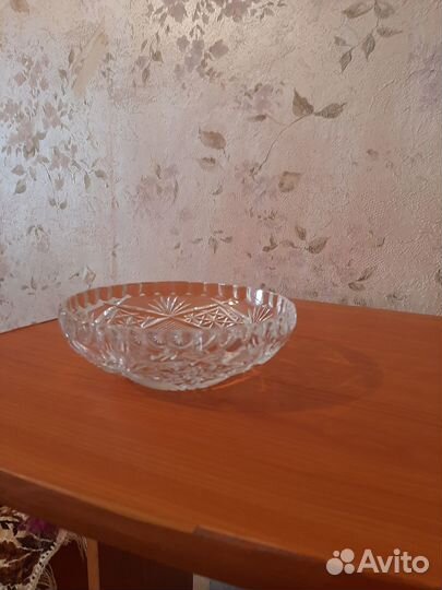 Набор хрустальных салатниц из 7 блюд