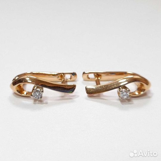 Золотые серьги с бриллиантами