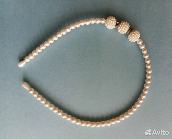 Красивый ободок для волос под жемчуг