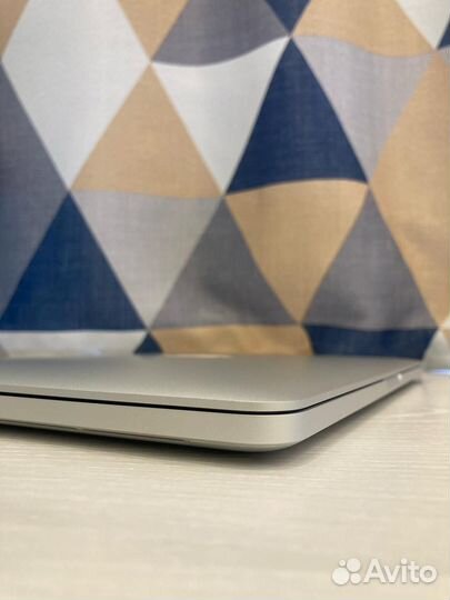 Apple MacBook air 2020 m1
