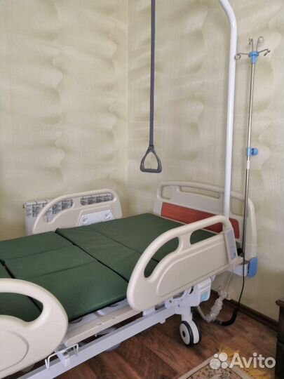 Многофункциональная кровать для лежачих больных