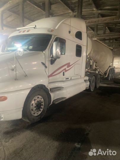 Kenworth T2000 с полуприцепом, 2003