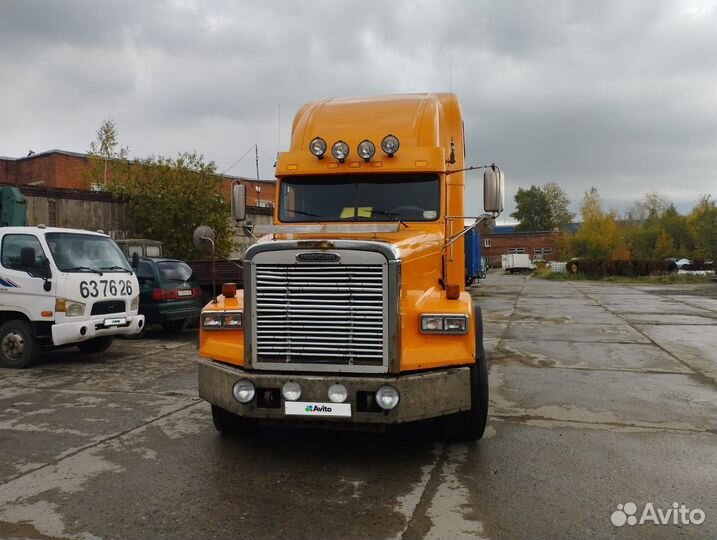 Freightliner FLD, 2004