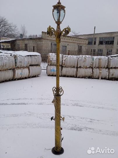 Фонарь садово-парковый