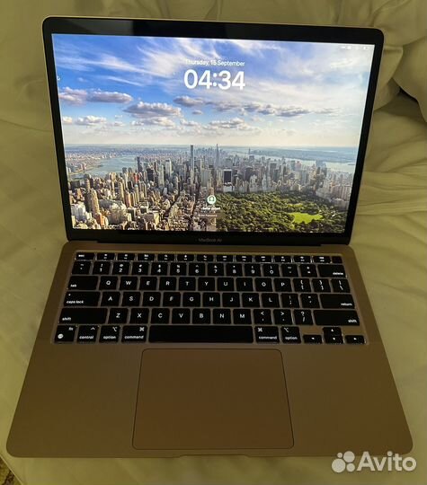 Apple MacBook air 13 2020 m1 8gb 256