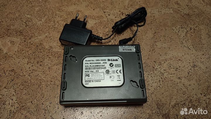 Коммутатор с 5 портами D-Link DES-1005D