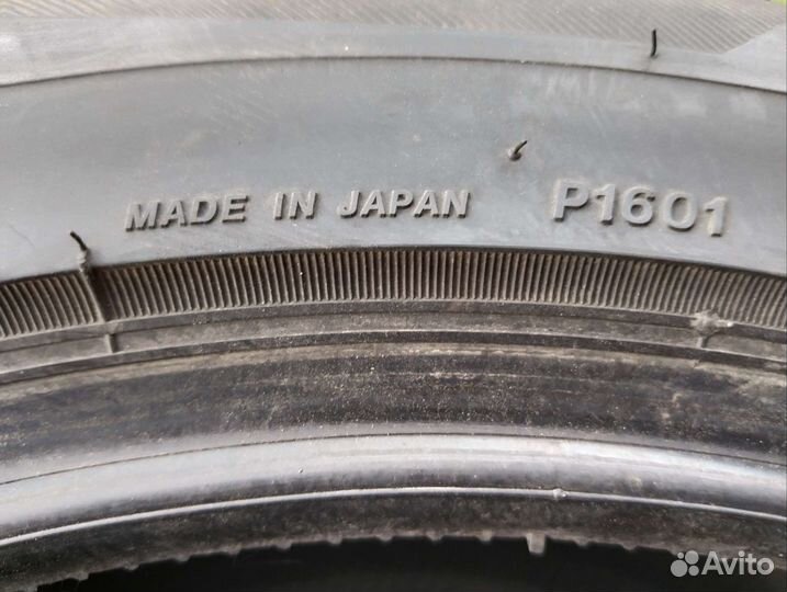 Bridgestone Blizzak Spike-02 225/50 R17 94T